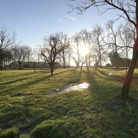'T Pekelhuis - Vakantiehuisje Op Boerderij Huize Blokland Hem エクステリア 写真